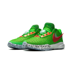 Nike LeBron 20 - Héritage et Innovation