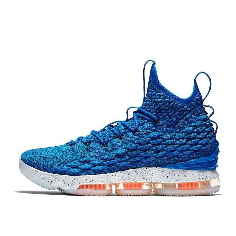 Nike LeBron 15 - Traction Exceptionnelle Tous Types de Parquet