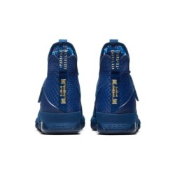 Nike LeBron 14 - Design Distinctif Célébrant l'Héritage de LeBron